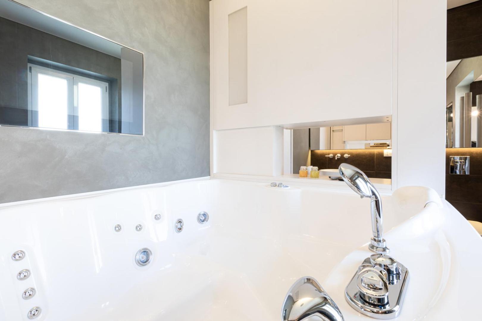 Citta Studi Terrace Suite With Jacuzzi - Top Collection มิลาน ภายนอก รูปภาพ