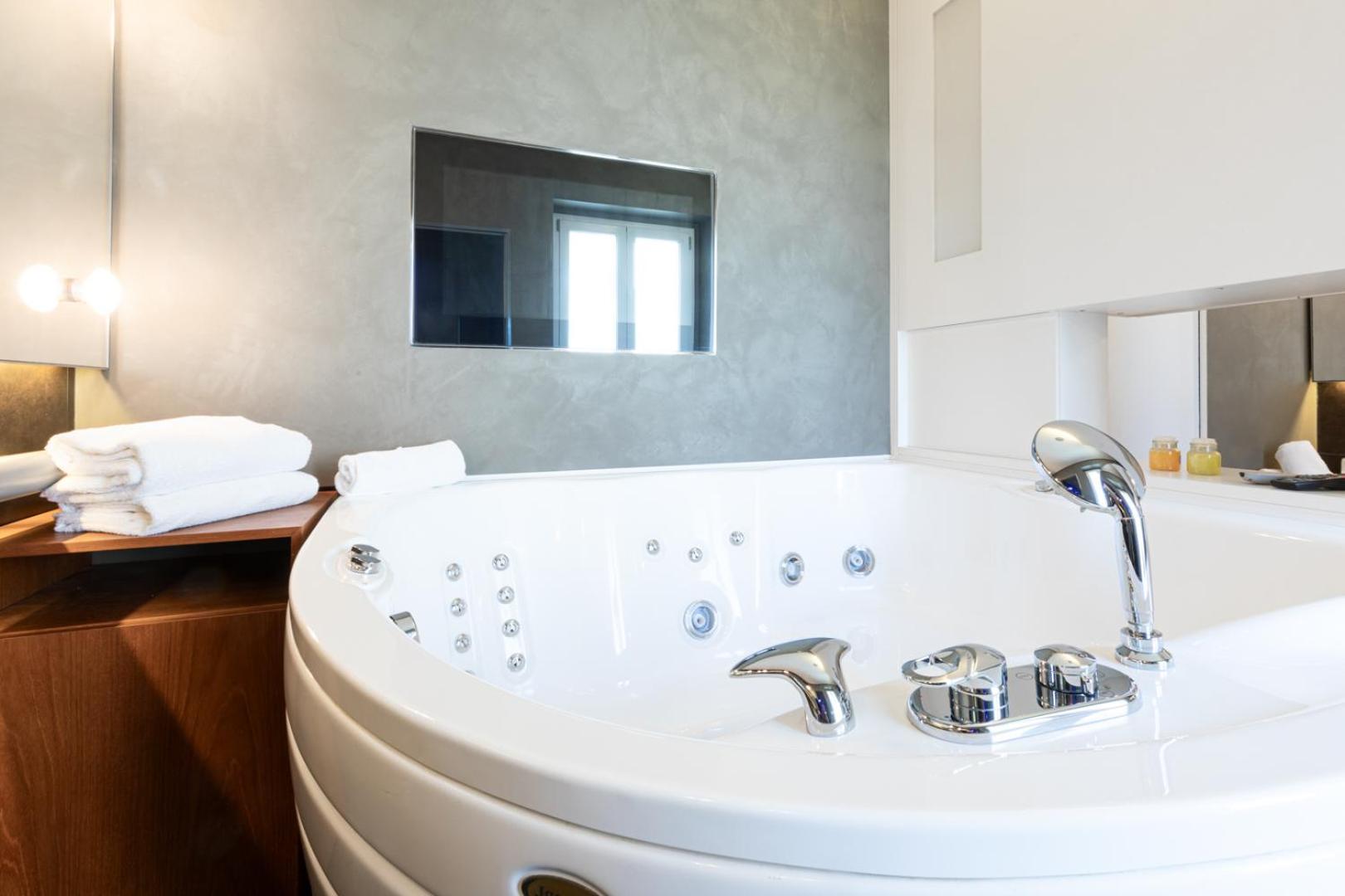 Citta Studi Terrace Suite With Jacuzzi - Top Collection มิลาน ภายนอก รูปภาพ